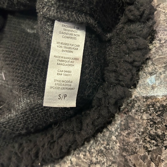 Under Disguise “Dreamer “Black Cozy Pullover Top, Size S - Picture 4 of 5